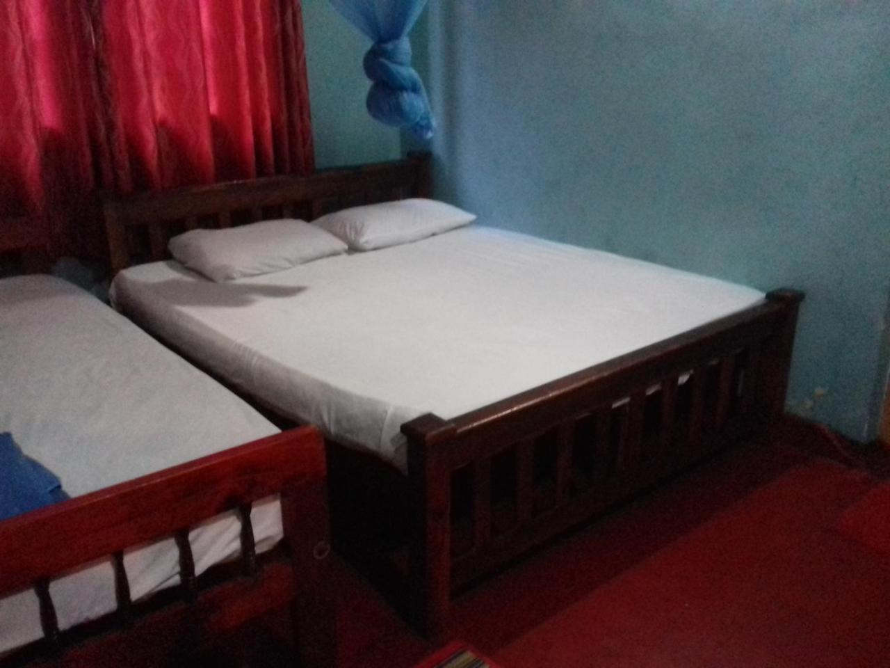 פולונרואה Thisal Guest House מראה חיצוני תמונה